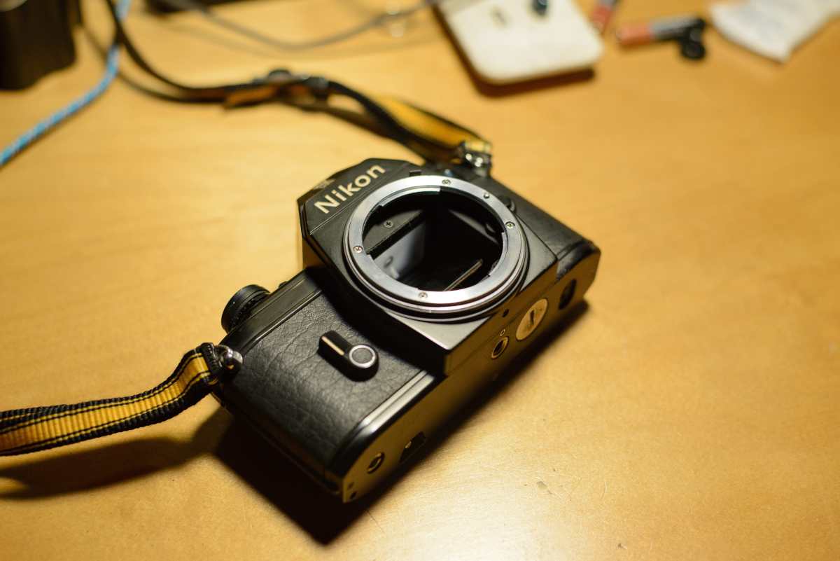 Nikon EM Body