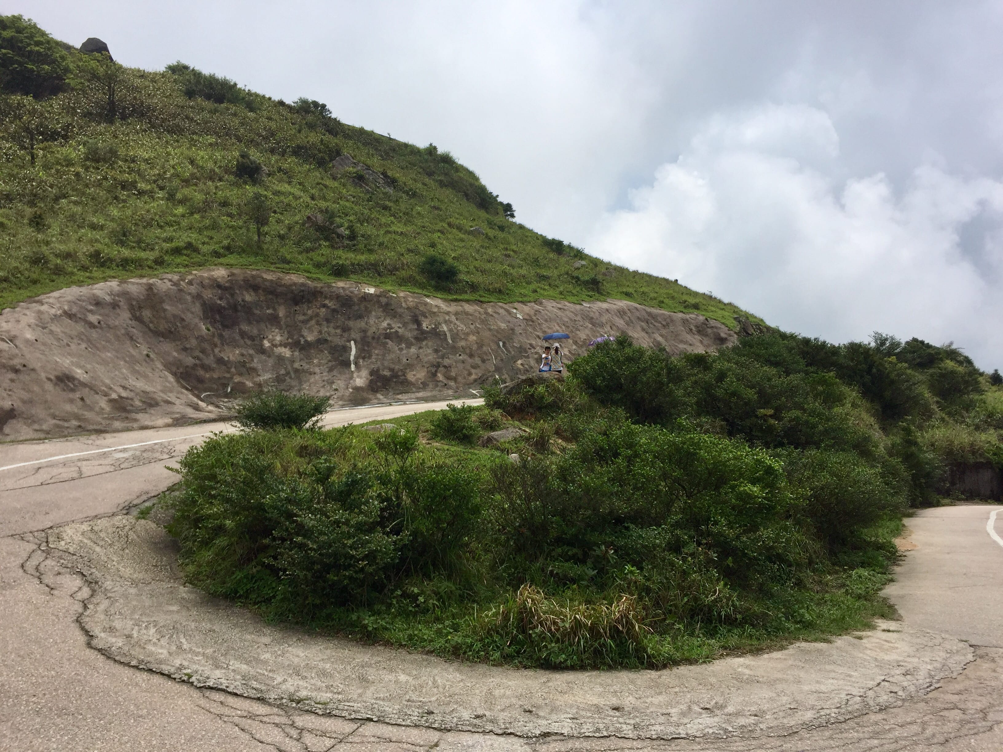 Hiking around one of the Hairpin Bends