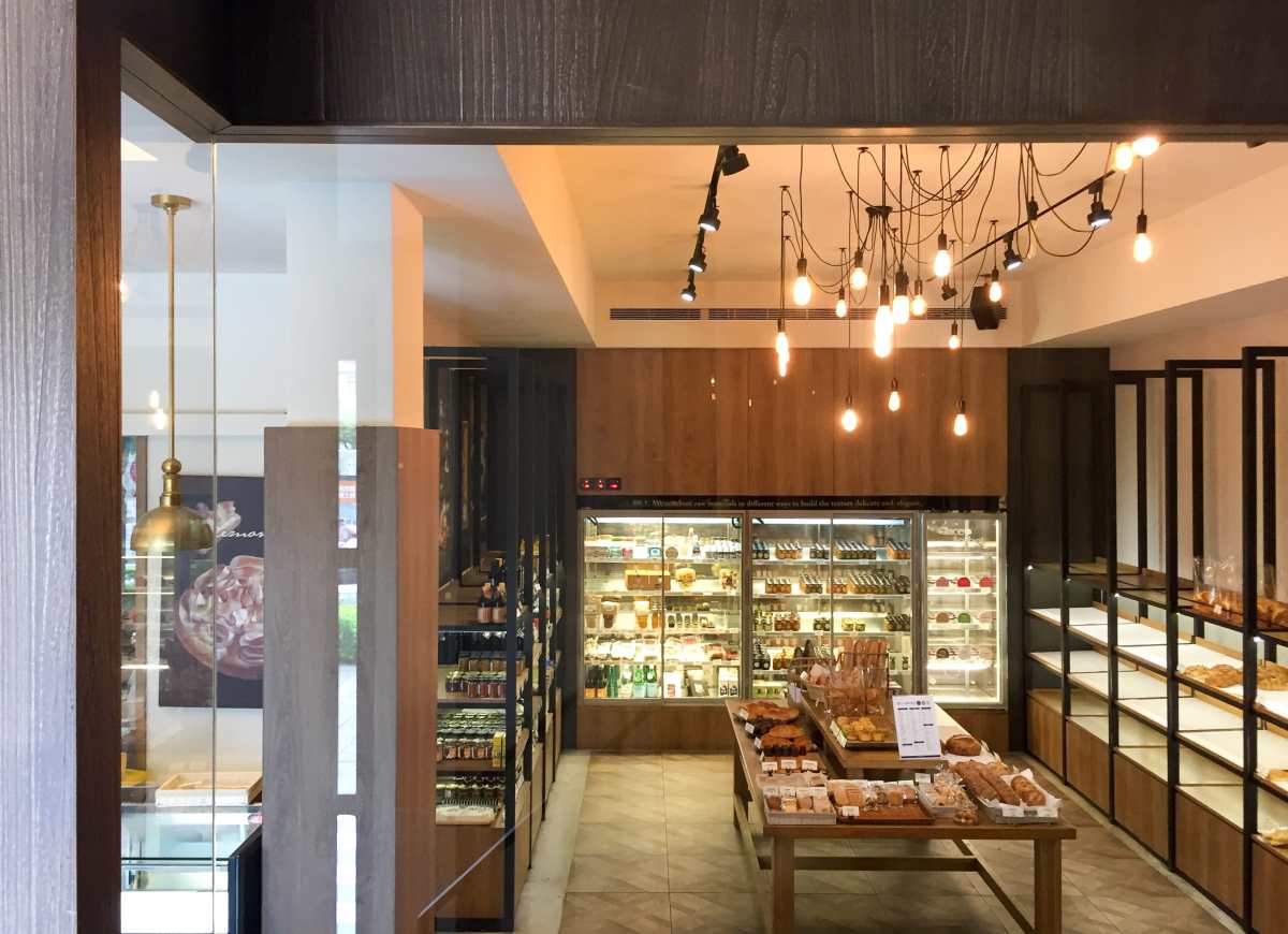 LA ONE Bakery on ground floor