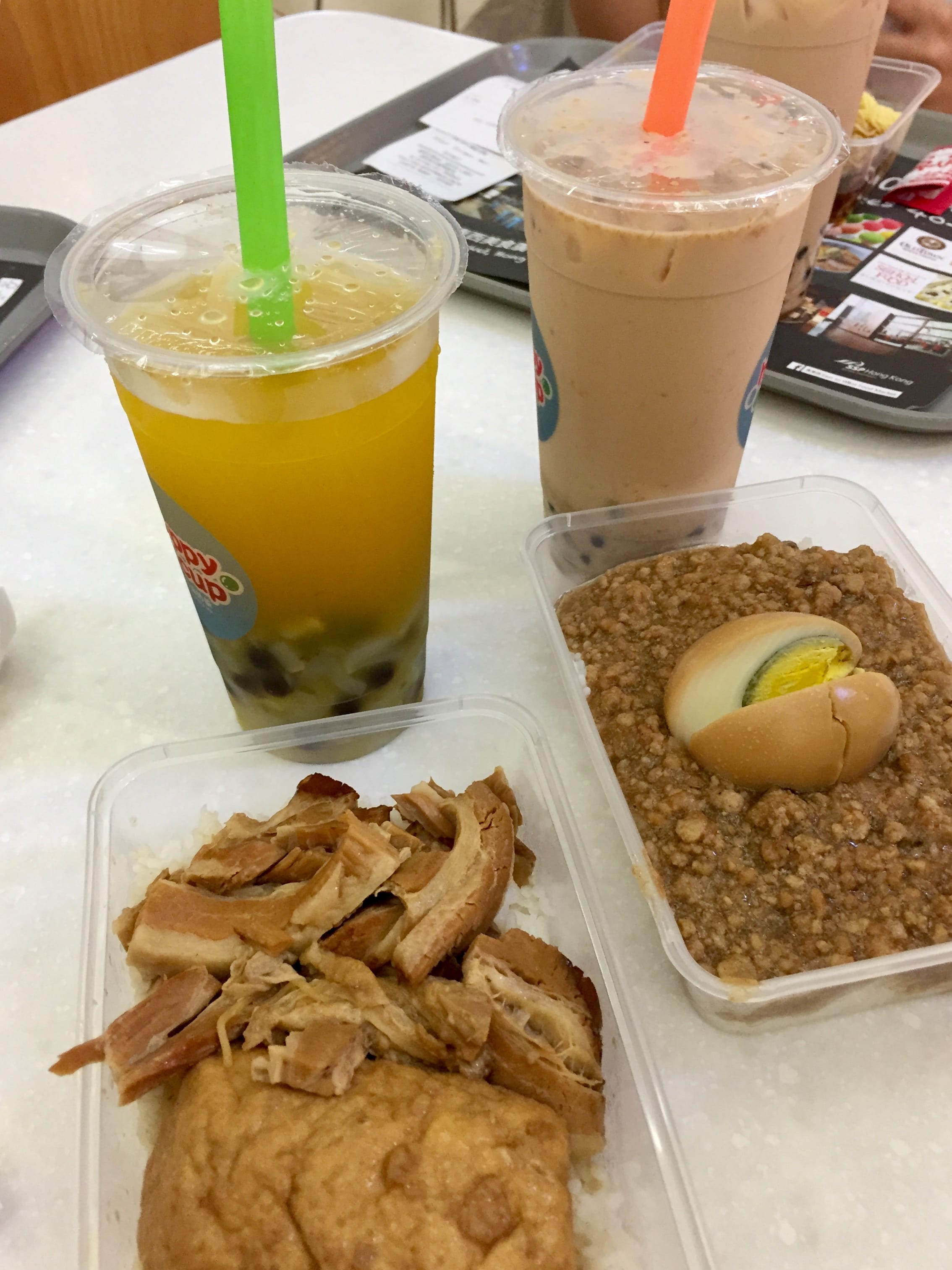 Quick dinner at Terminal 2 of HKIA