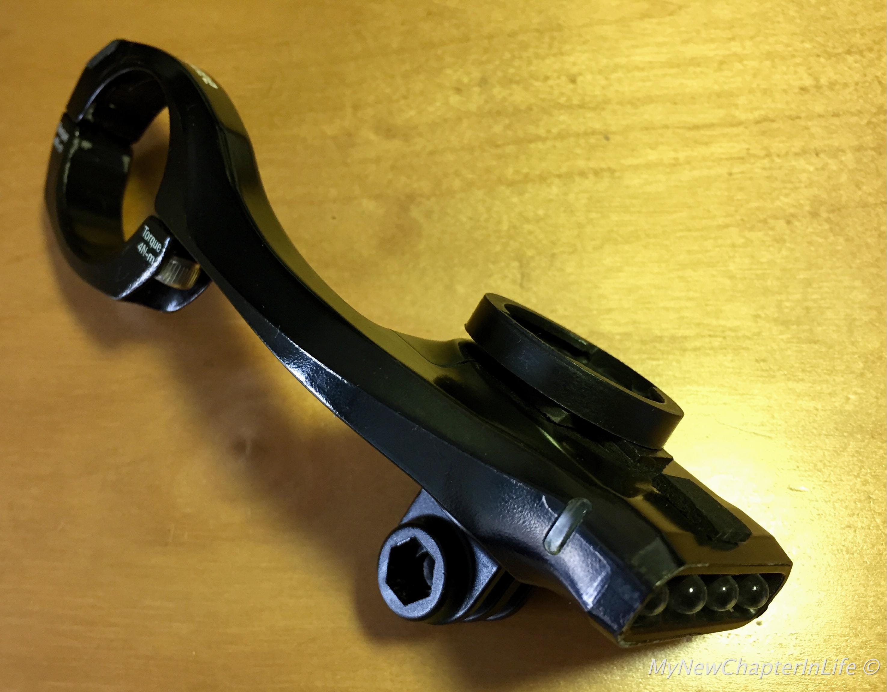 GUEE Smart G-Mount, a combo with front light, bike computer and action CAM mount