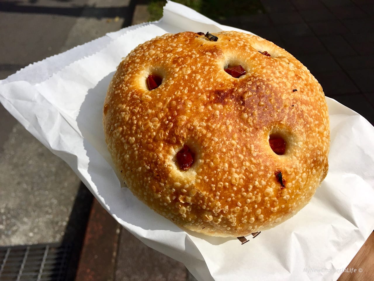 黑水欖、油漬番茄佛卡夏 (Focaccia)