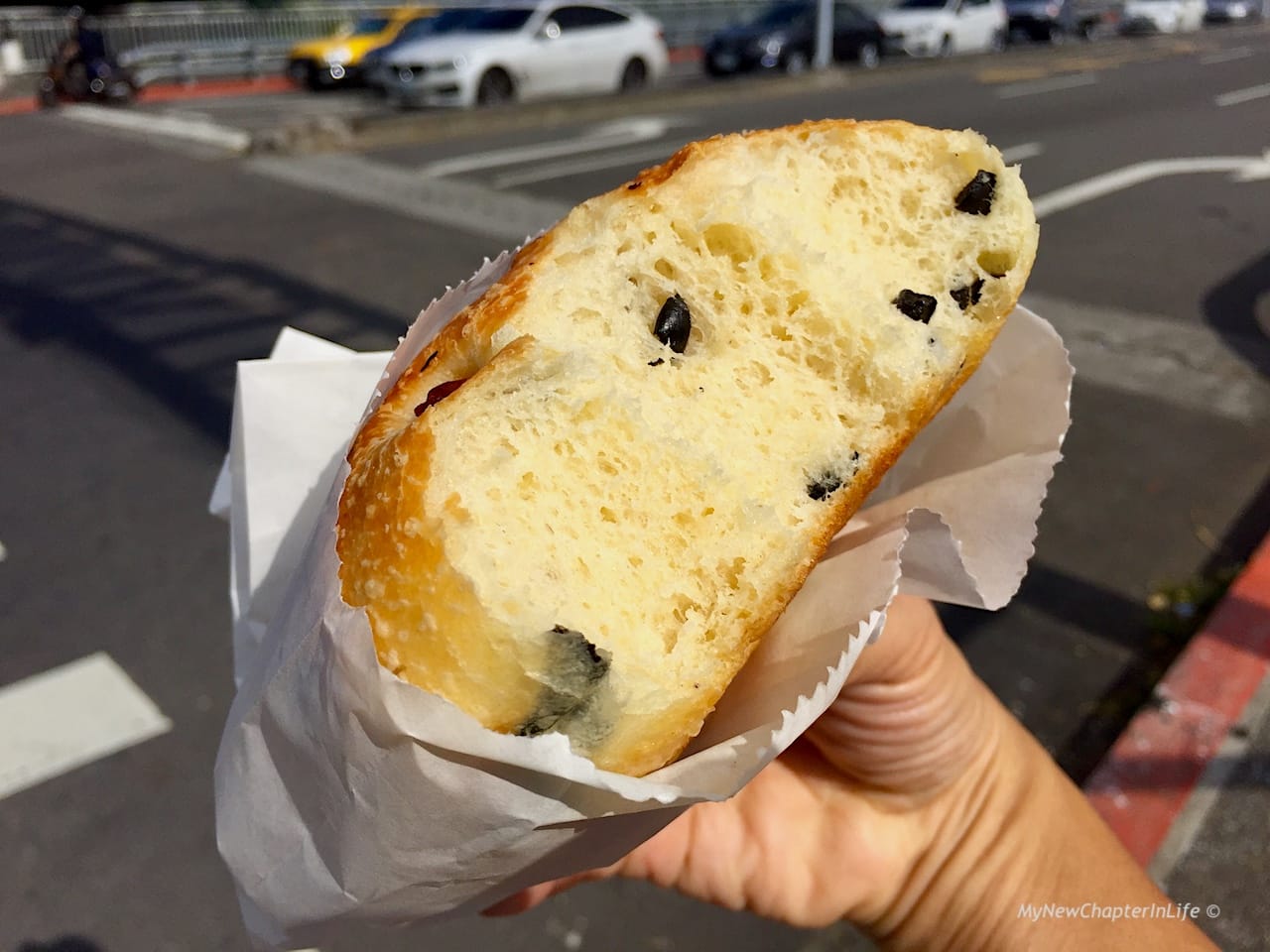 鬆軟又帶著橄欖油香味的內層