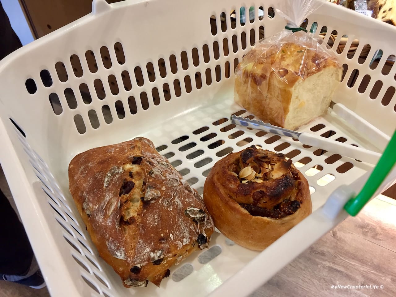 水菓洛斯堤克、核桃無花菓及乳酪吐司 Fruit Restigue, French bread with Fig Walnut and Cheese Toast
