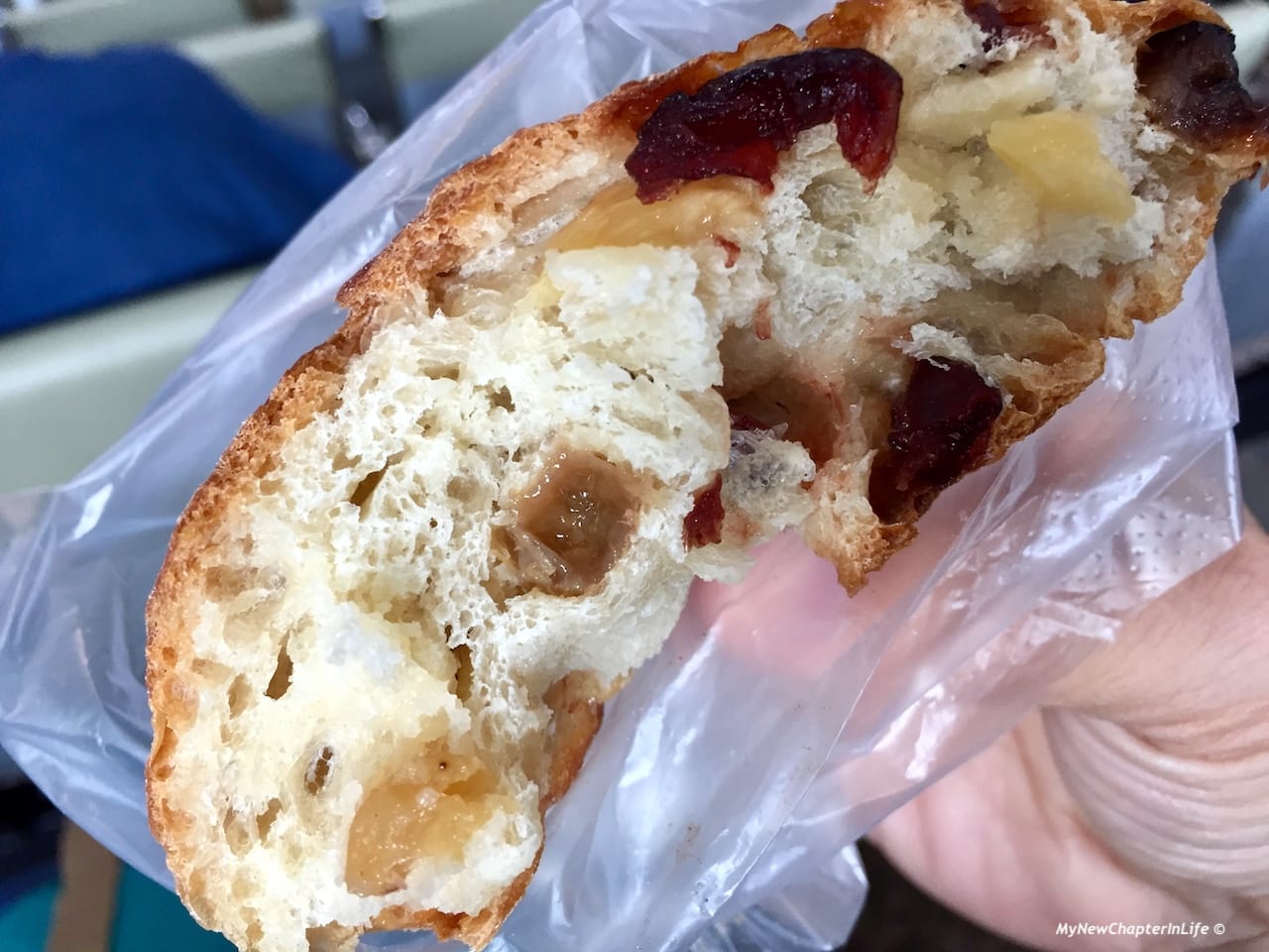 豐富的小麥和乾菓味道 Rich taste of wheat and fruits